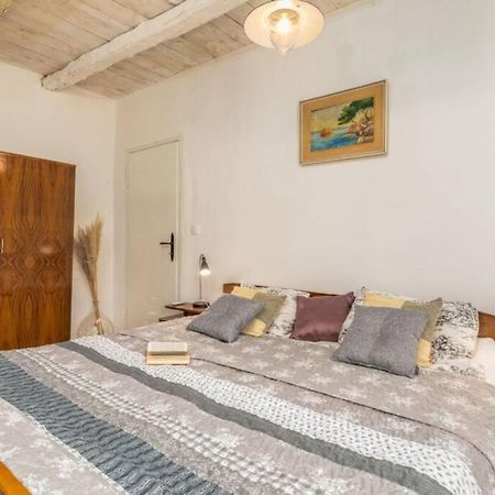 Вилла Casa Di Pietra Matelici Divsici Экстерьер фото