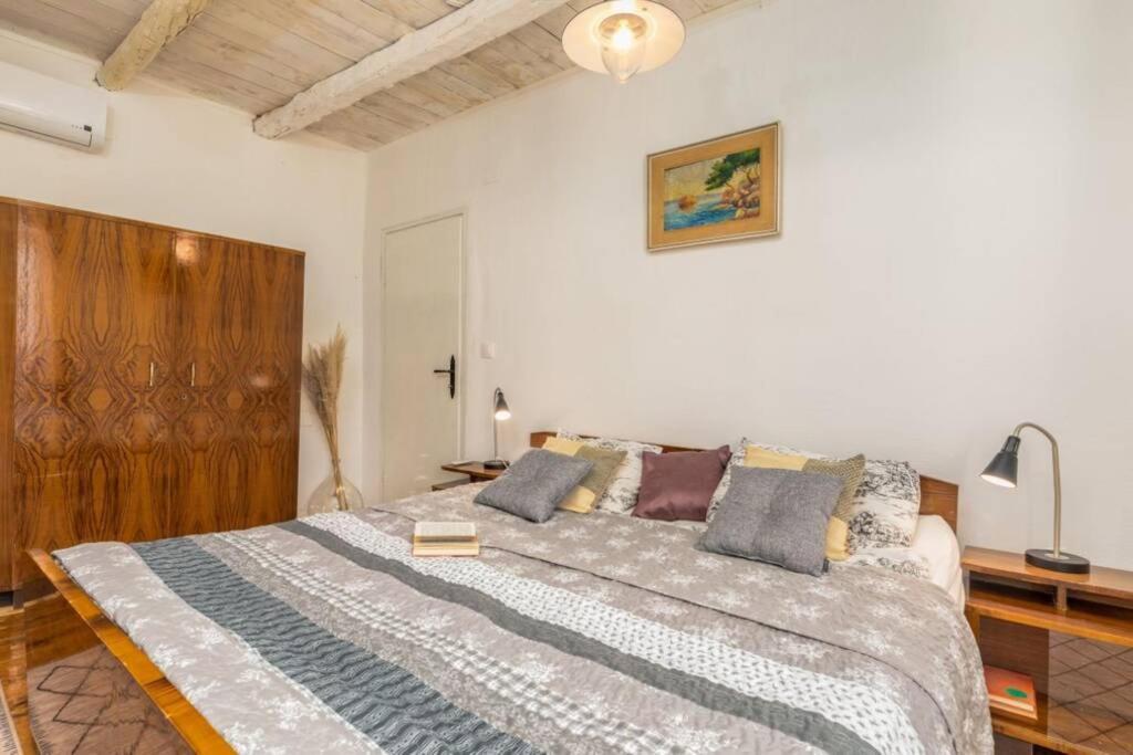 Вилла Casa Di Pietra Matelici Divsici Экстерьер фото